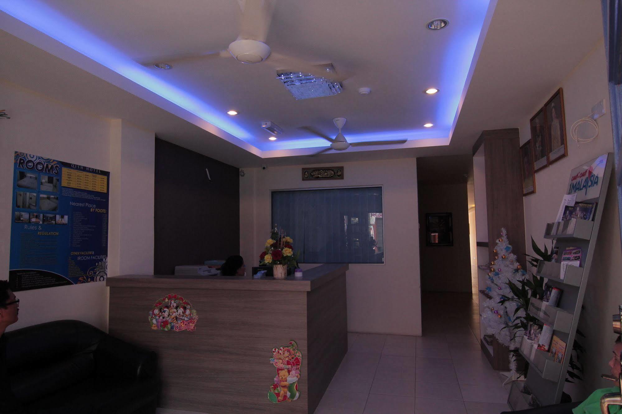 Qish Hotel Малакка Экстерьер фото